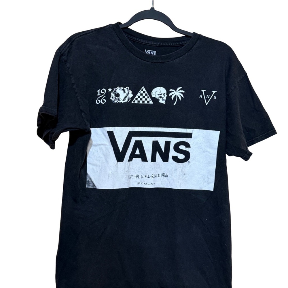 Vans Men’s Black Graphic Tee Size Medium Made in Mexico